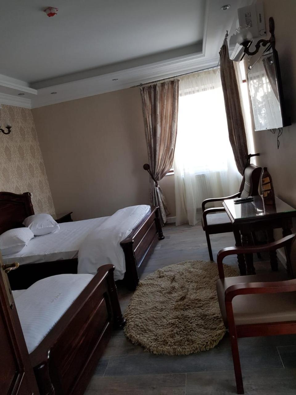Edy'S Royal Predeal Hotel Eksteriør billede
