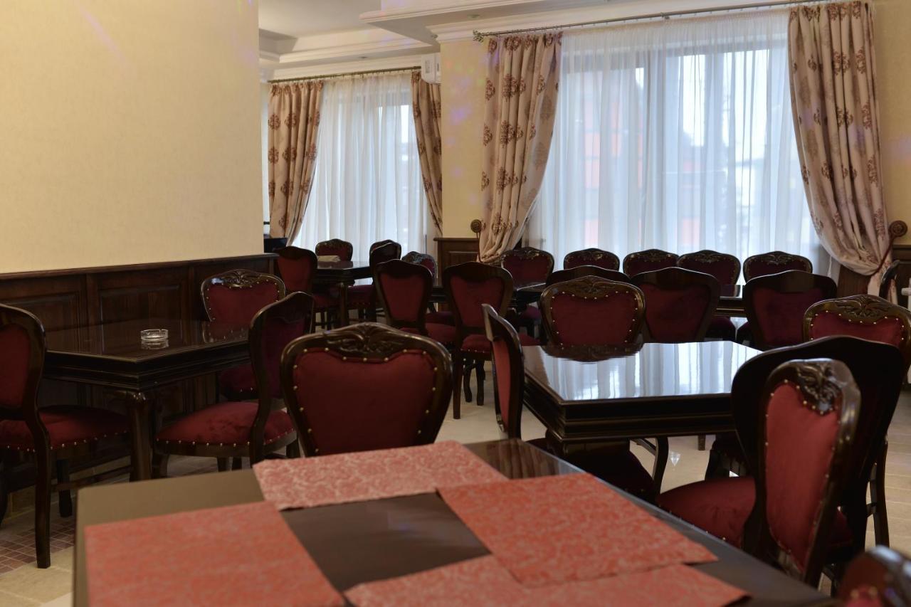Edy'S Royal Predeal Hotel Eksteriør billede
