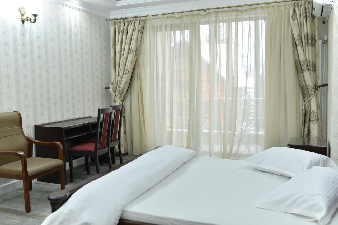 Edy'S Royal Predeal Hotel Eksteriør billede